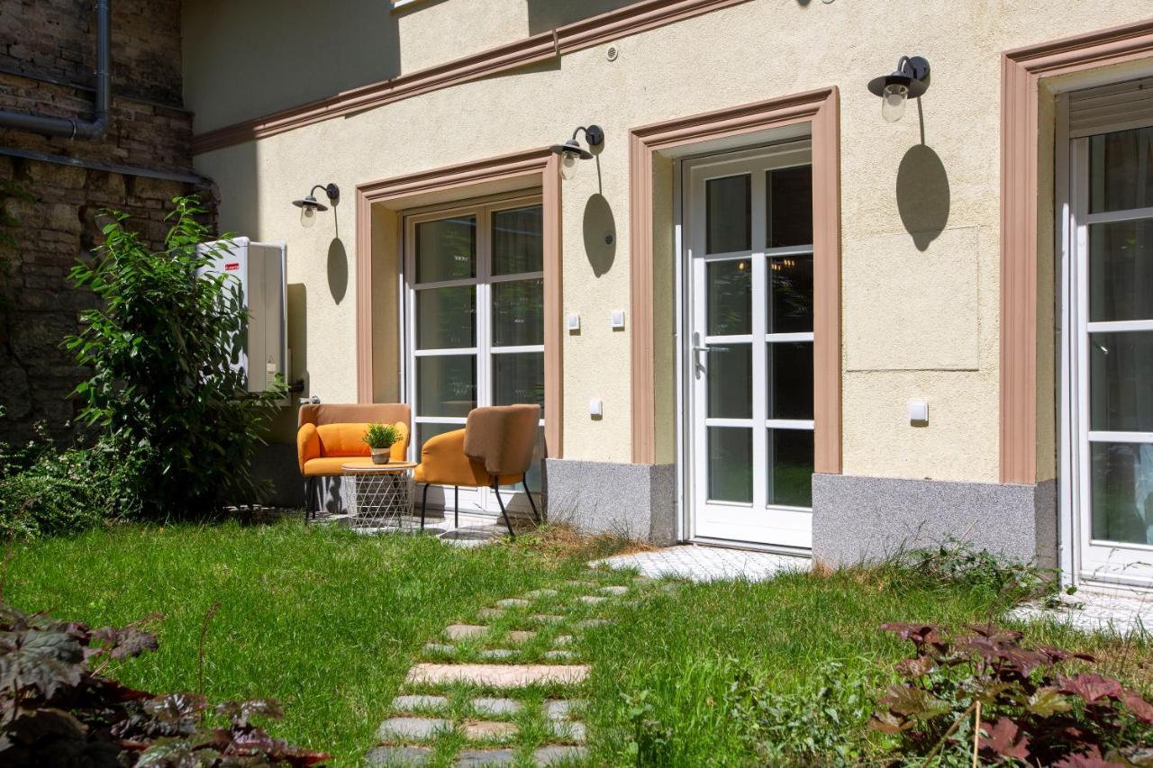 Unique Central 3 Floor Home With 4Bdrm, 3Bthrm Budapeste Exterior foto